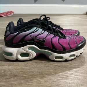 Nike shoes for girls 3.5y